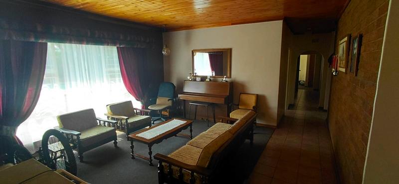 4 Bedroom Property for Sale in Universitas Ridge Free State